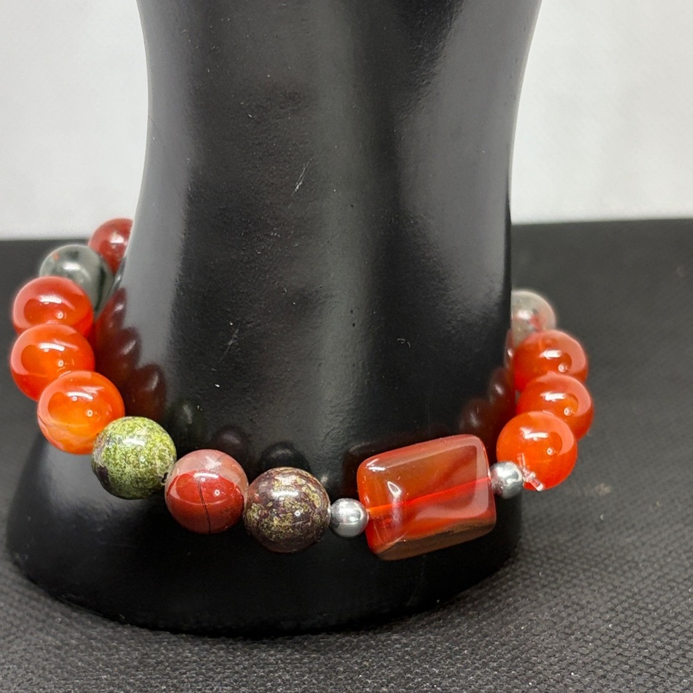 Genuine Sardonyx and Dragon’s Blood Stone Bracelet